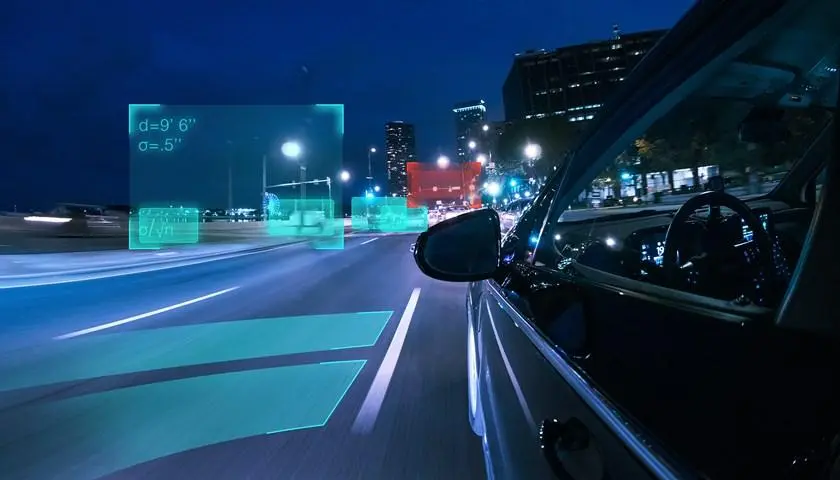 周鴻祎委員：建議強制智能汽車通過“數字空間碰撞測試”